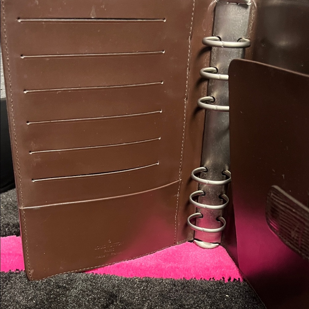 Louis Vuitton Brown Wallet - Picture 5 of 9